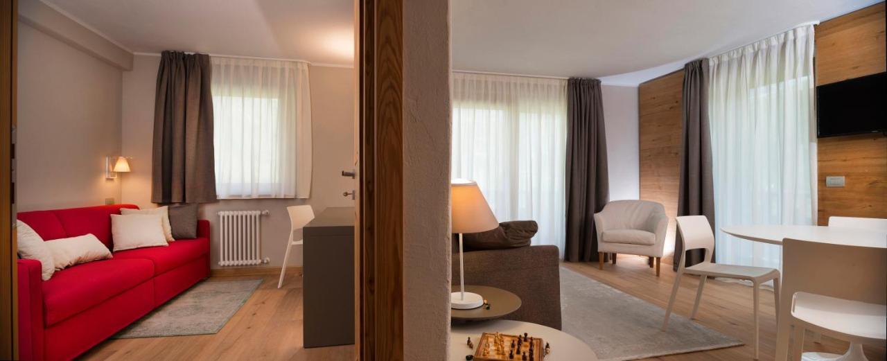 بيريوِل تْشيرفينيا 3 Chalets Aparthotel المظهر الخارجي الصورة