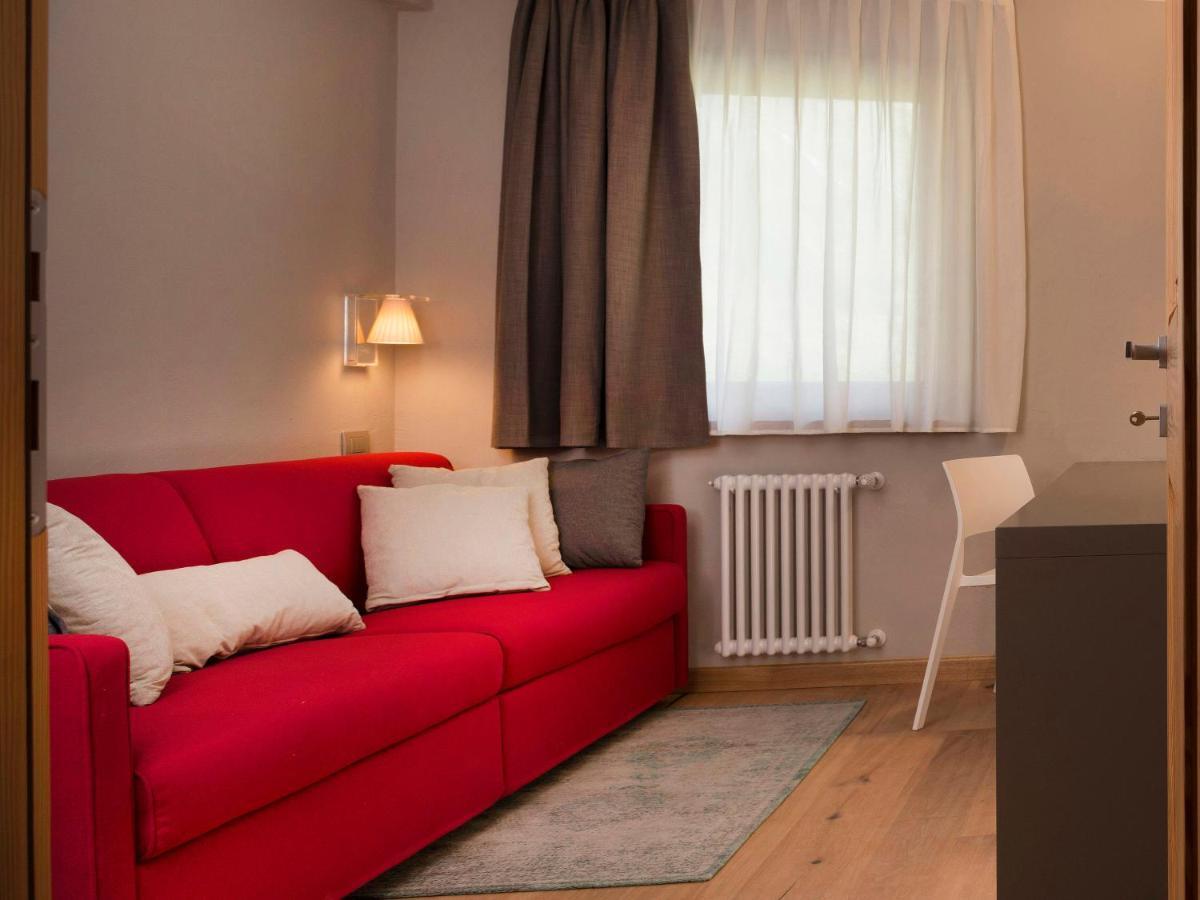 بيريوِل تْشيرفينيا 3 Chalets Aparthotel المظهر الخارجي الصورة