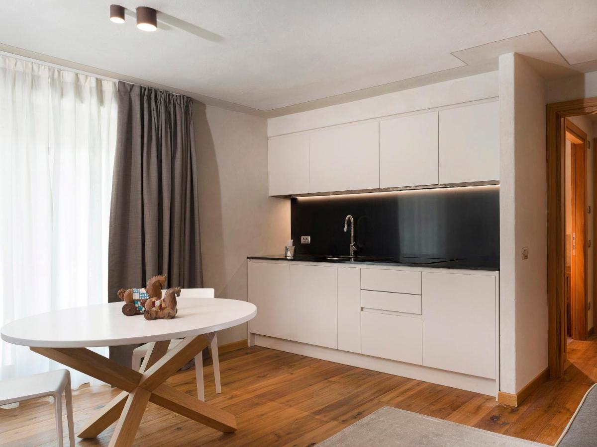 بيريوِل تْشيرفينيا 3 Chalets Aparthotel المظهر الخارجي الصورة
