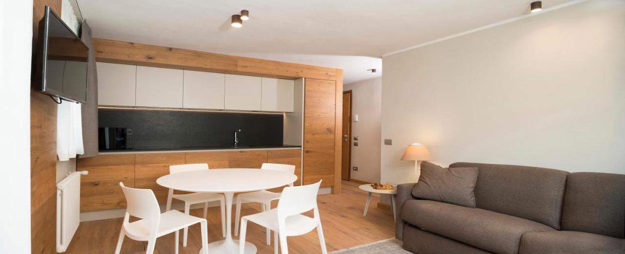 بيريوِل تْشيرفينيا 3 Chalets Aparthotel المظهر الخارجي الصورة